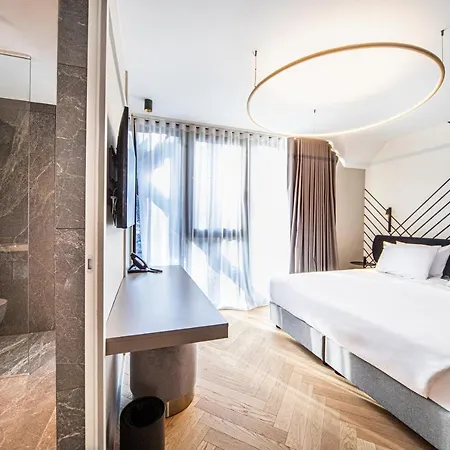 Otel Cad 4*
