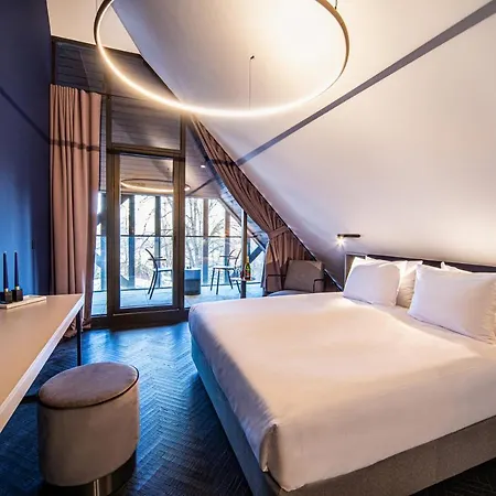 Cad Otel Ljubljana